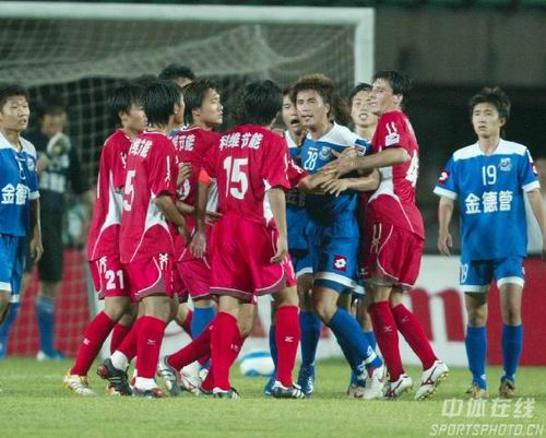 见证！国乒队员登上领奖台