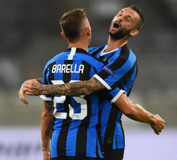 小将卡尔：我从基米希和凯恩身上学到了很多，很开心在拜仁踢球