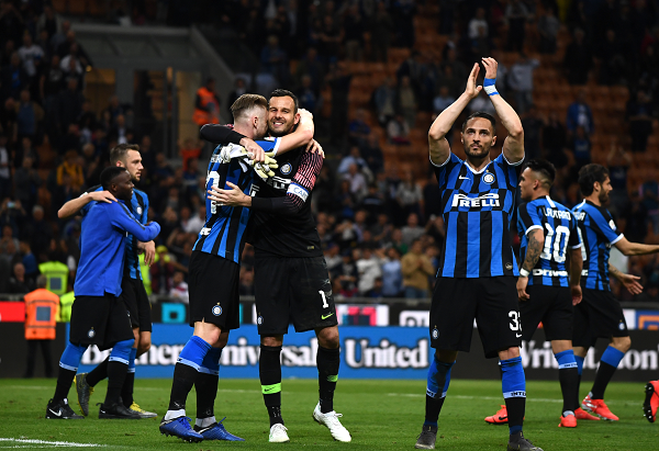 梅西与穆勒再聚首，美职联总决赛对决历史宿命。