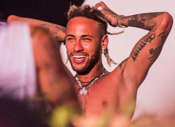 欧冠战报：巴洛贡打入唯一进球，摩纳哥1-0加拉塔萨雷