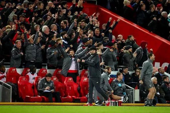 球队把主场气氛拉满