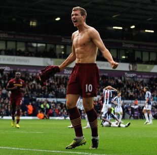 4球1助攻！25岁非洲天才边锋闪耀英超，超级香饽饽，3大豪门抢疯了