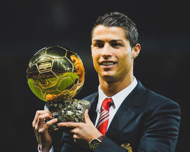 米兰助教兰杜奇称莱奥内收肌受伤明日检查